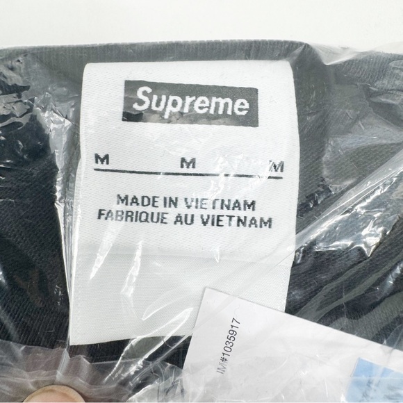 Supreme x Jordan Biggie S/S Tee 2024 - Picture 6 of 6